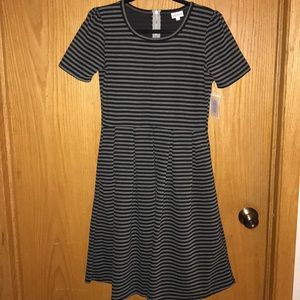 Lularoe Amelia